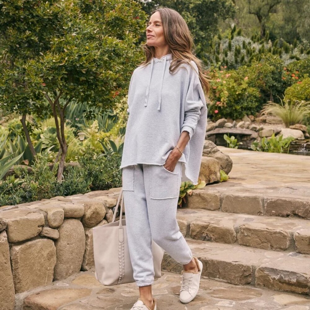 FRANK AND EILEEN Beautiful Venice Travel Set Heather Grey, Size Large